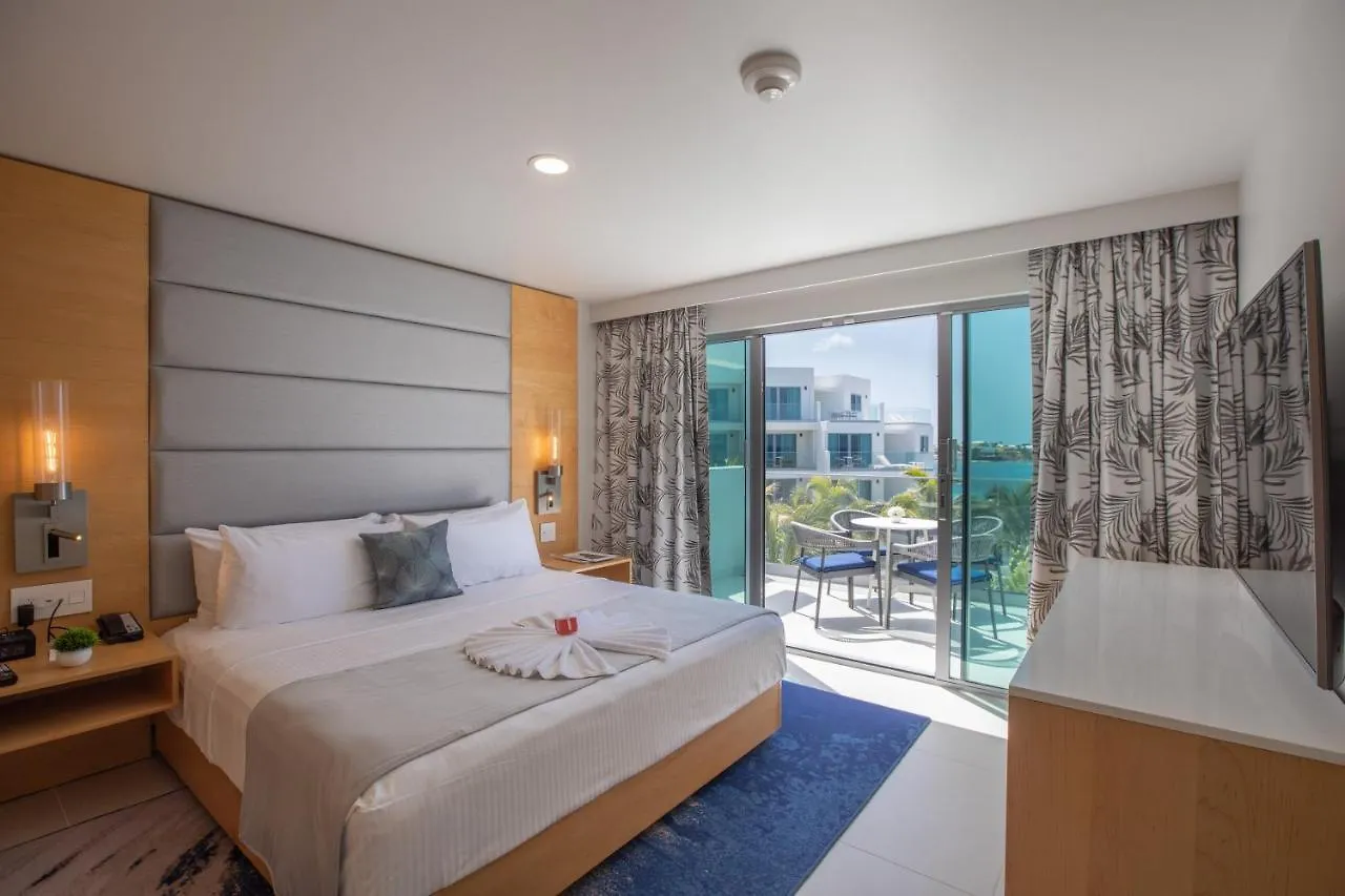 The Morgan Resort Spa & Village Simpson Bay 4*,