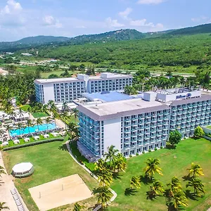 Курортный комплекс Hilton Rose Hall &